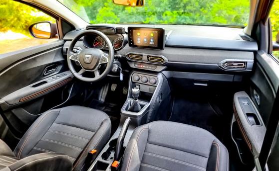 Dacia Sandero Stepway (manual)